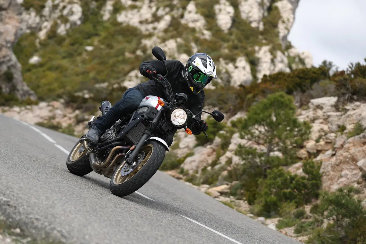 XSR700 XTribute: TEST, omaggio al mito XT (8)