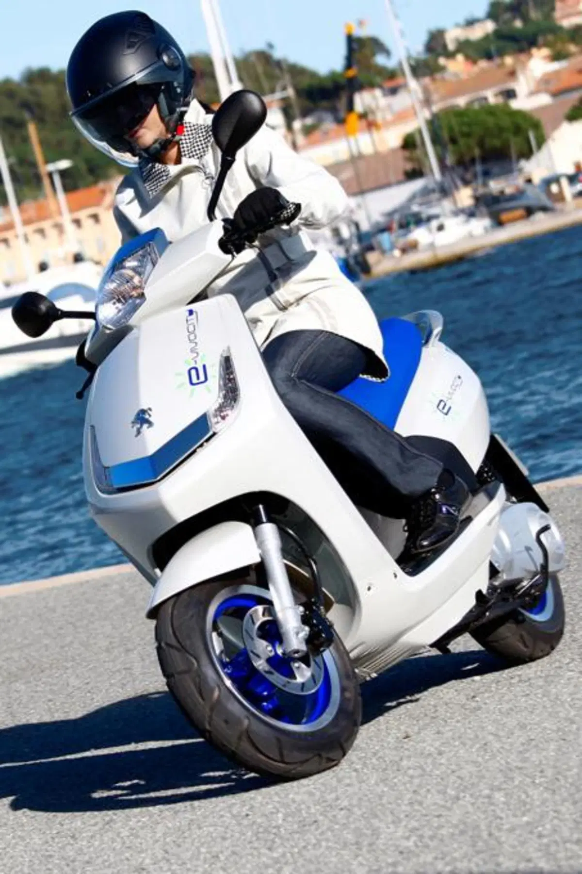 Peugeot e-Vivacity  