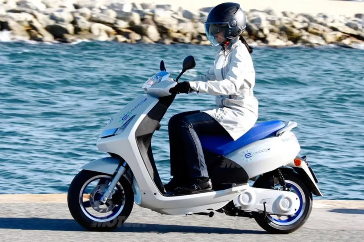 Peugeot e-Vivacity   (7)