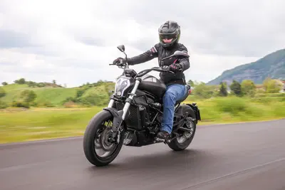Benelli 502C TEST: la cruiser che non c'era