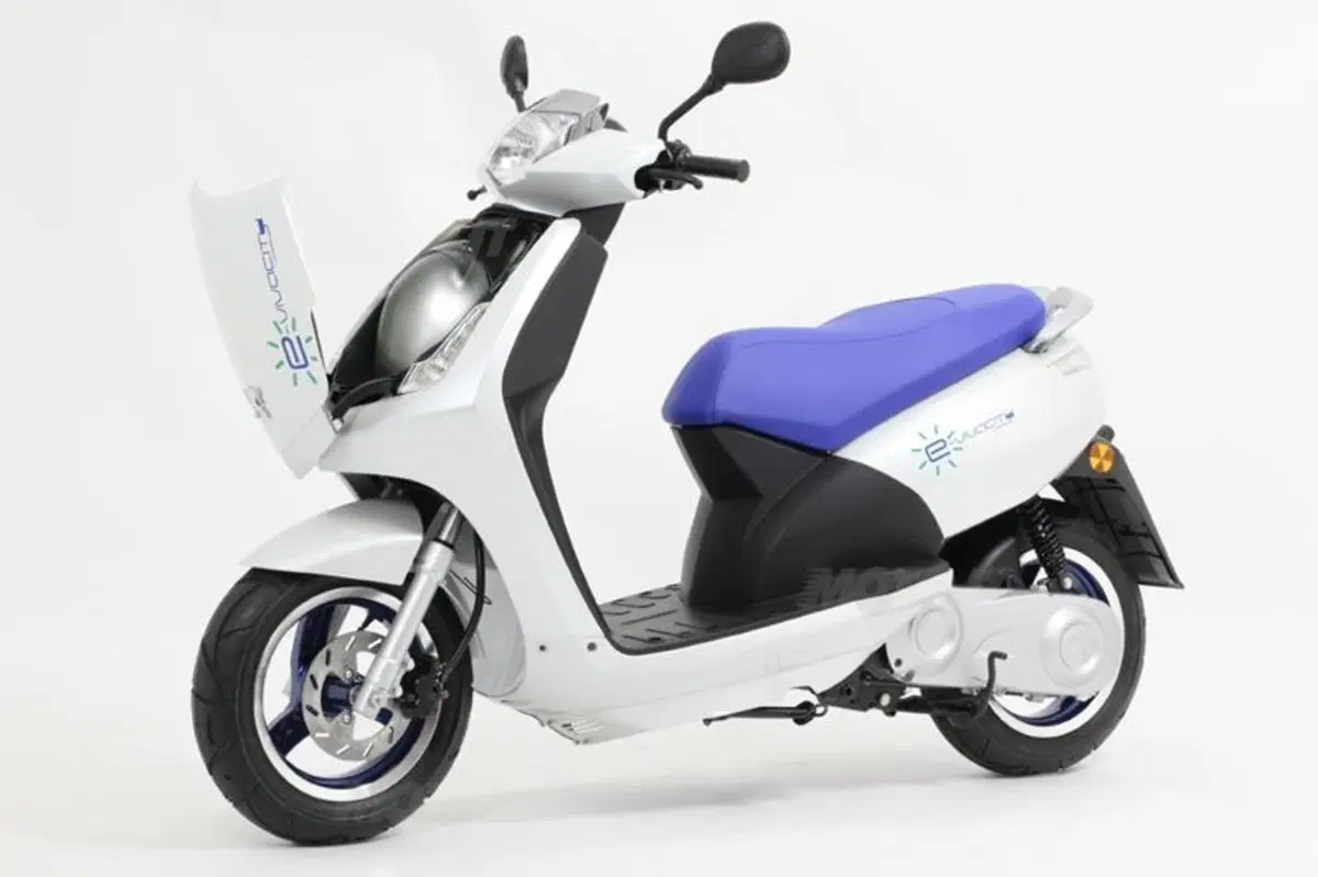 Peugeot e-Vivacity   (17)