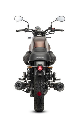 Moto Guzzi V7 III Stone Night Pack. A tutto LED (2)