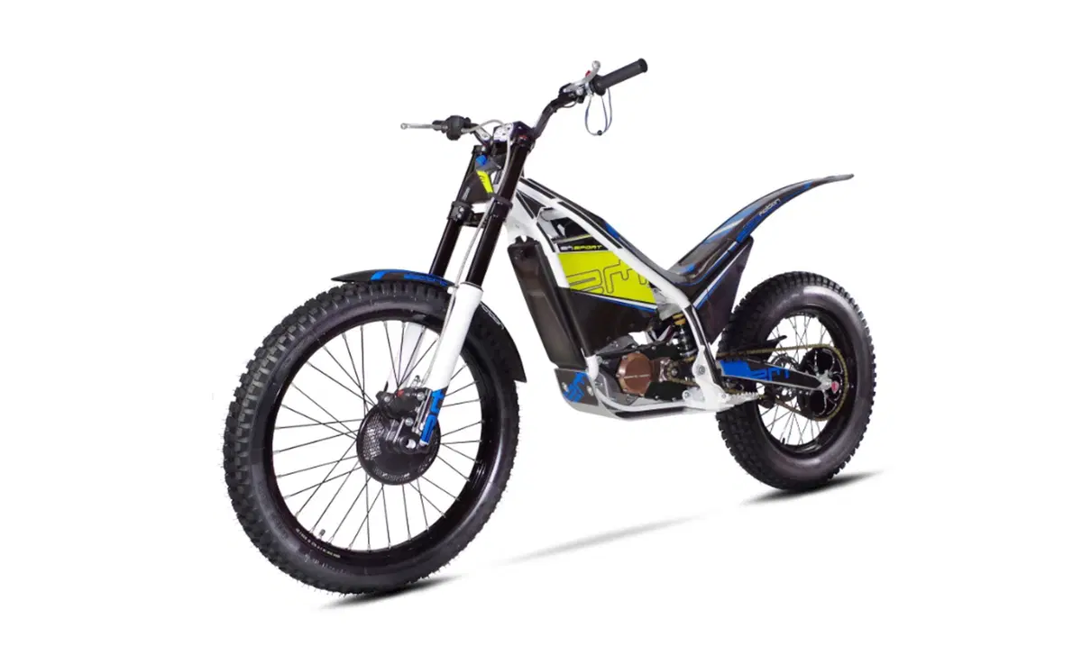 EM Sport Sport (2019 - 20) (5)