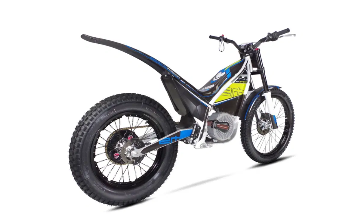 EM Sport Sport (2019 - 20) (3)