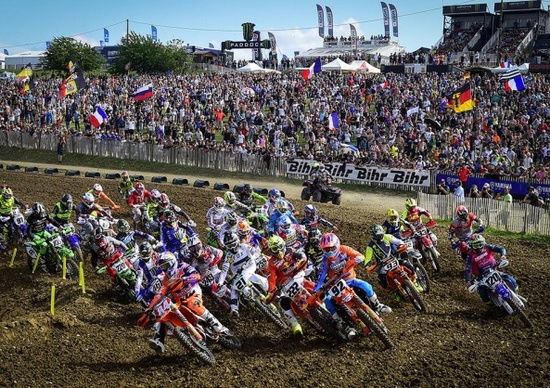 Orari TV MX 2019. GP di Francia: è sfida Cairoli/Gajser