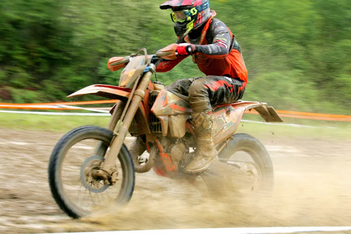 Trofeo Enduro KTM: Montanari da record nel fango di Anghiari (17)