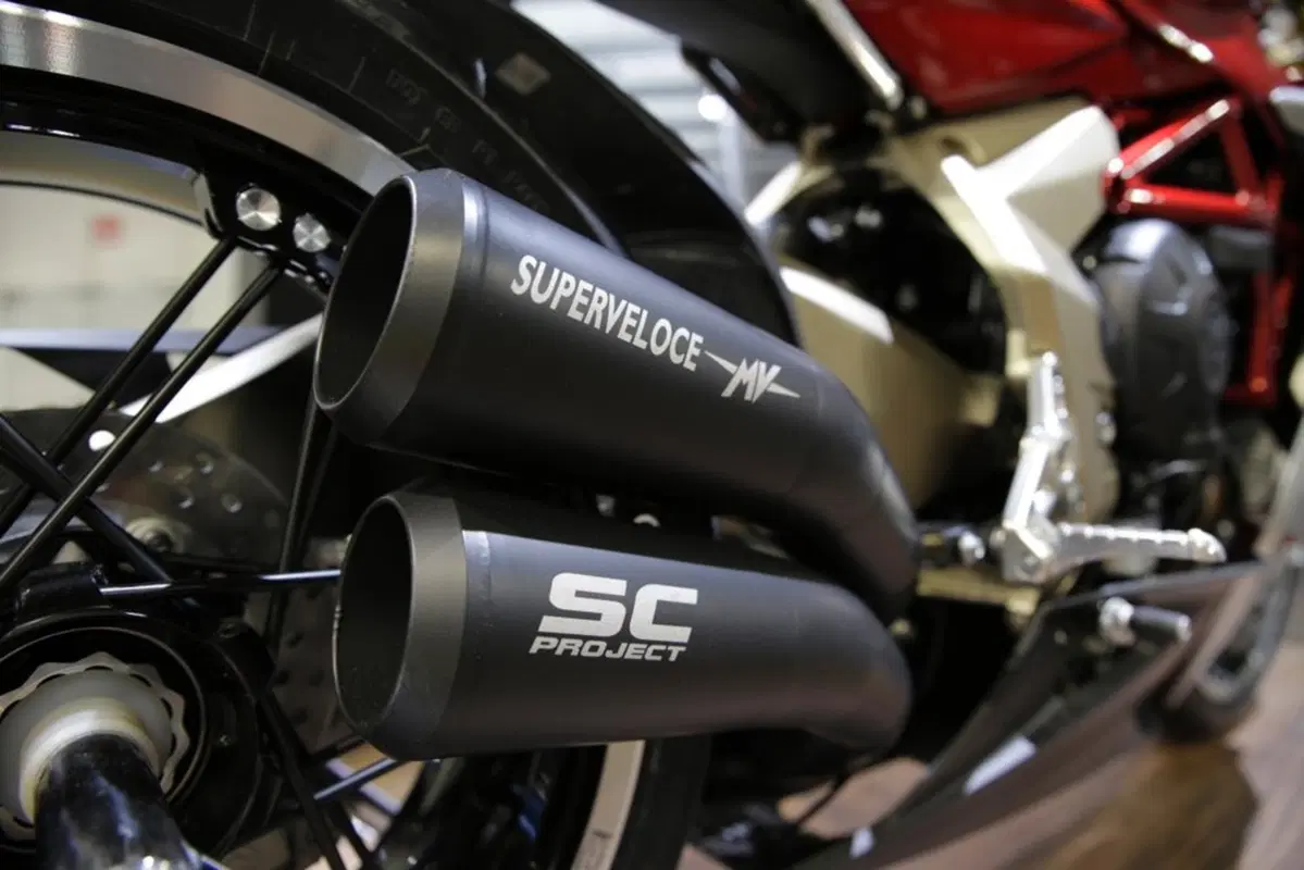 MV Agusta Superveloce 800. La prima Classica in vendita nel 2020 (13)