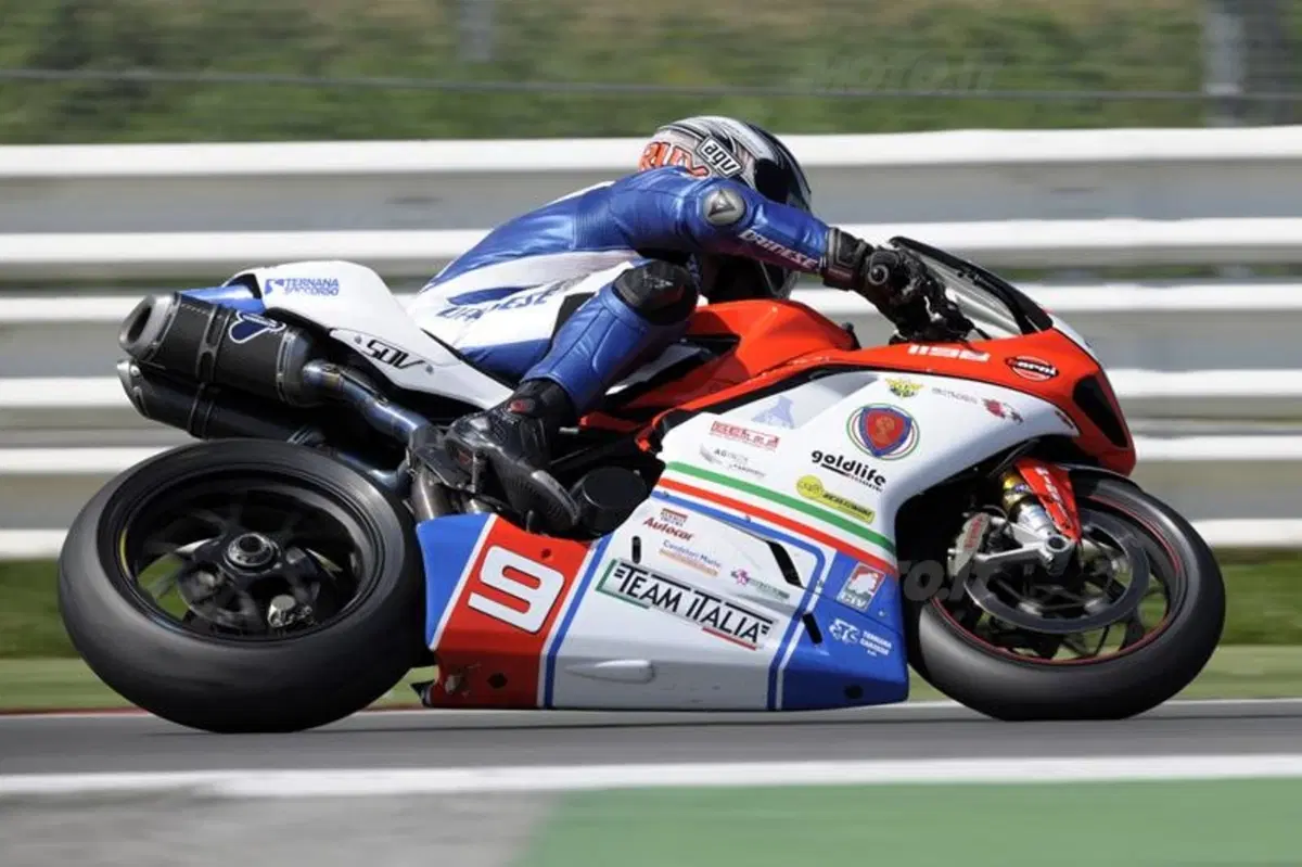 10.000 spettatori a Misano per la prima tappa del CIV (5)