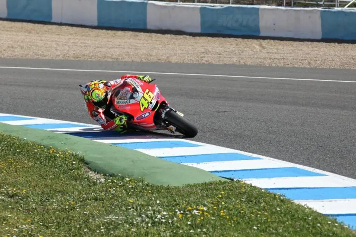 Rossi ha provato la Ducati GP12 a Jerez