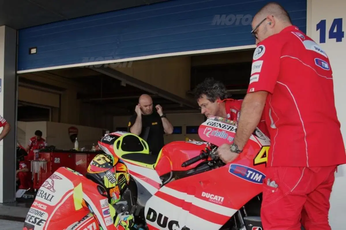 Rossi ha provato la Ducati GP12 a Jerez (3)