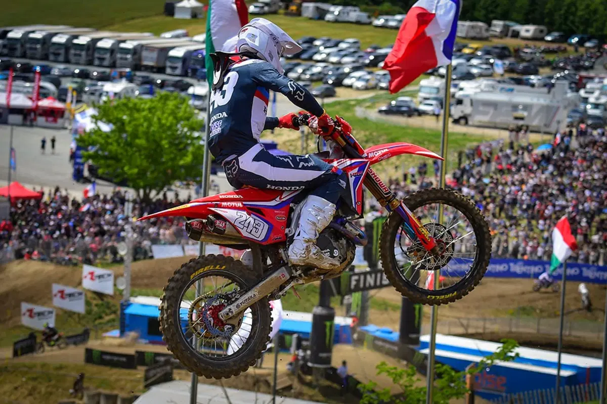 MX 2019. Gajser e Prado vincono il GP di Francia (4)