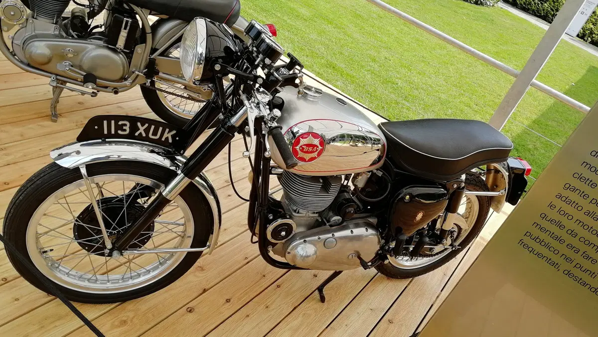 Koehler-Escoffier e BMW R 68 premiate al Concorso d'Eleganza dedicato alle moto storiche (32)