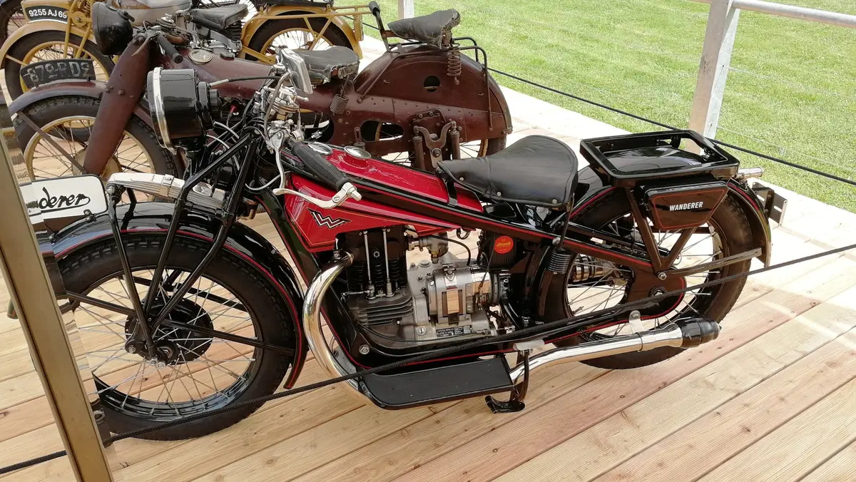 Koehler-Escoffier e BMW R 68 premiate al Concorso d'Eleganza dedicato alle moto storiche (43)