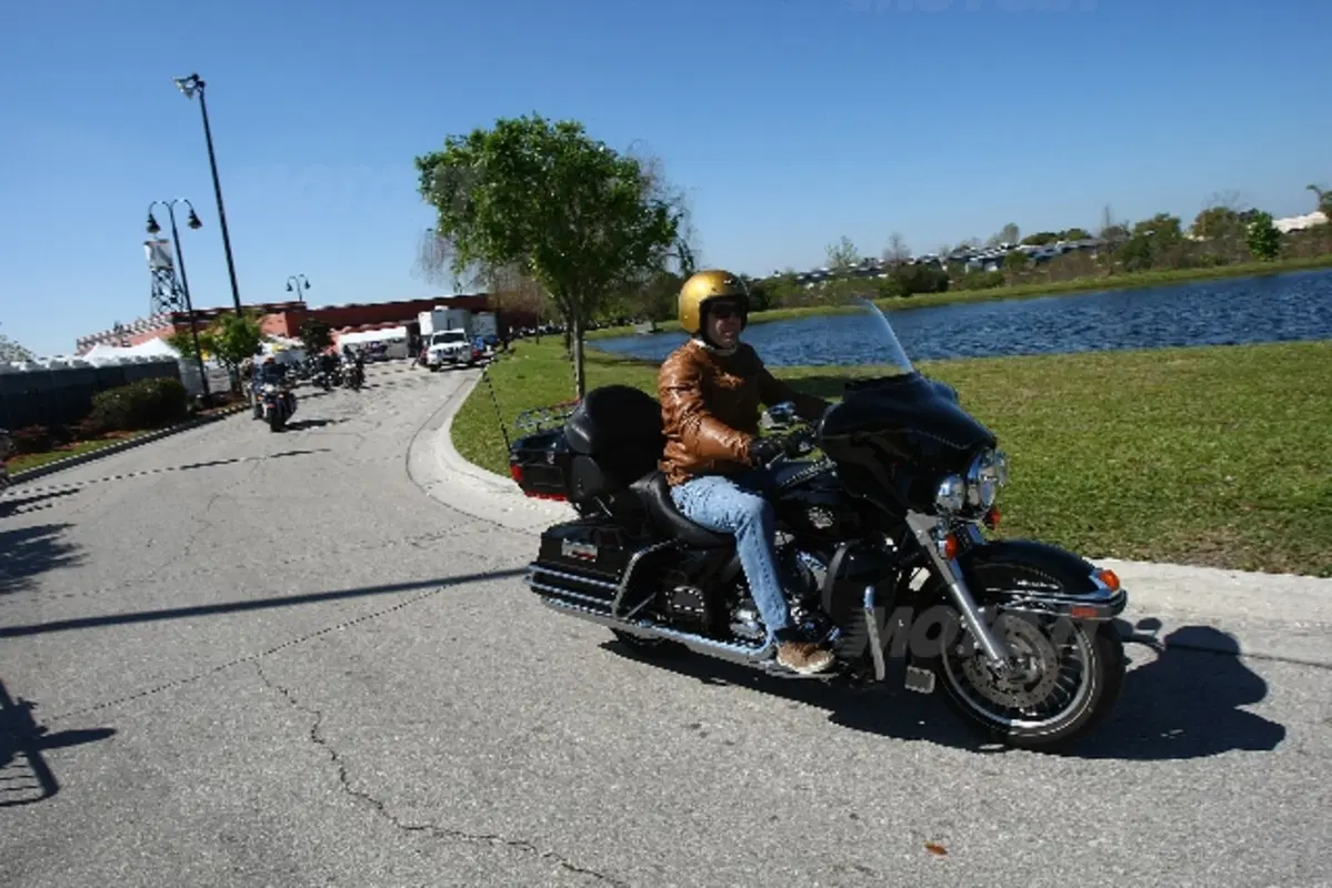 Harley-Davidson Touring 2011  (23)
