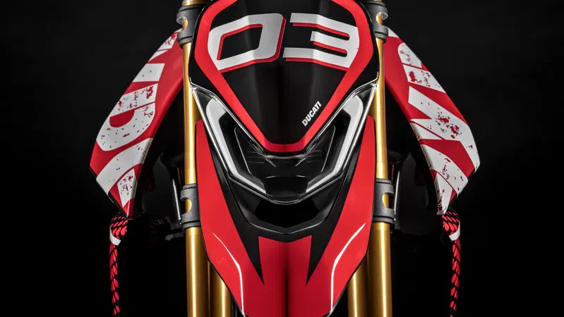 Ducati Hypermotard 950 Concept premiata al Concorso d'Eleganza Villa d'Este