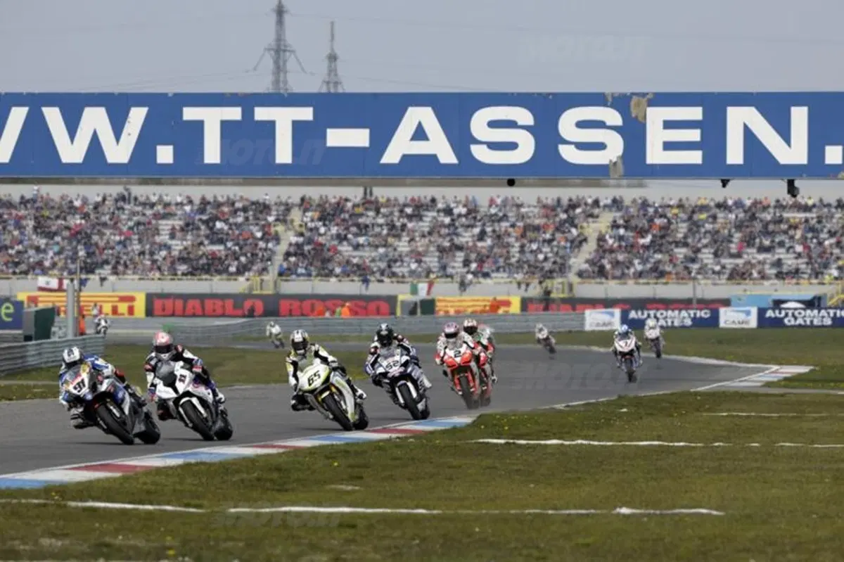 La Superbike accende i motori ad Assen