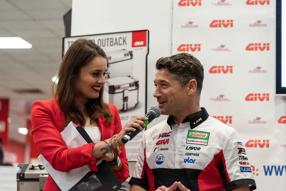 Crutchlow: 'Lavoro insieme a Márquez per rendere la Honda adatta a tutti' (18)