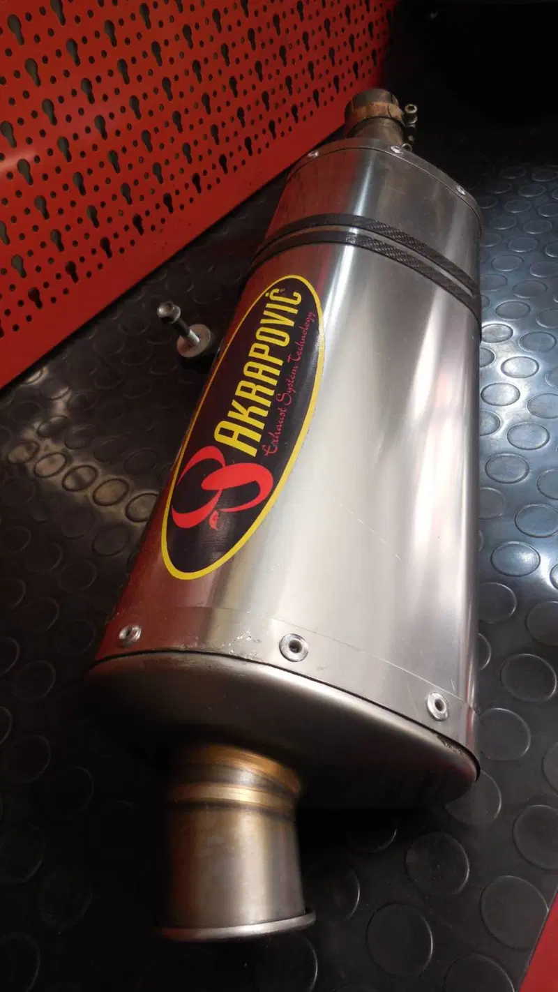 MARMITTA AKRAPOVIC KAWASAKI ER6-N (3)