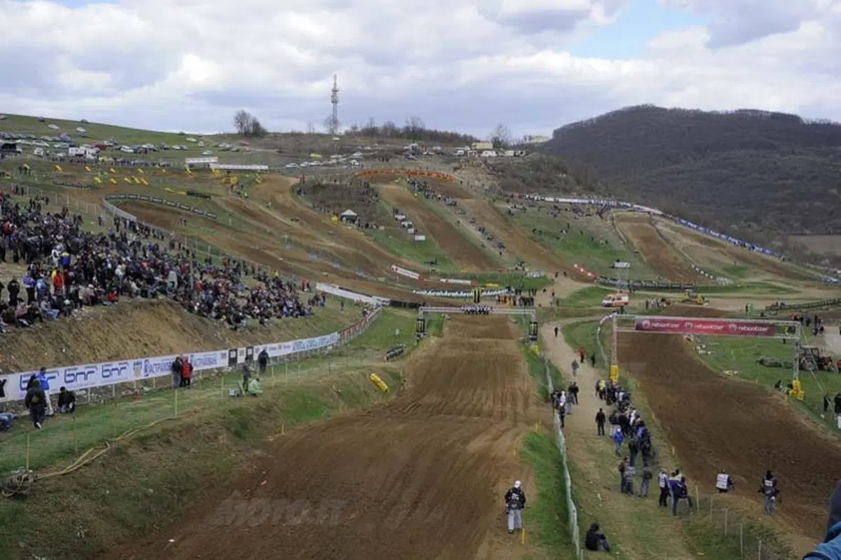 Le foto più spettacolari del GP di Sevlievo (12)
