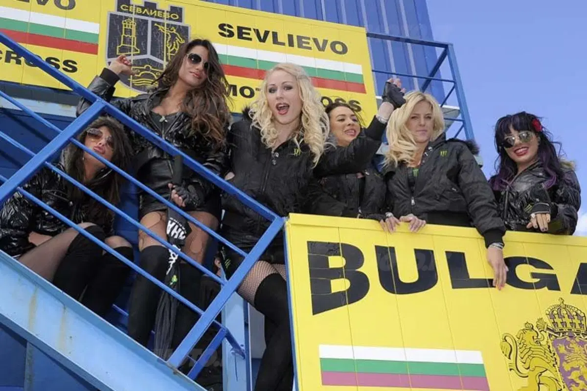 Le foto più spettacolari del GP di Sevlievo (15)