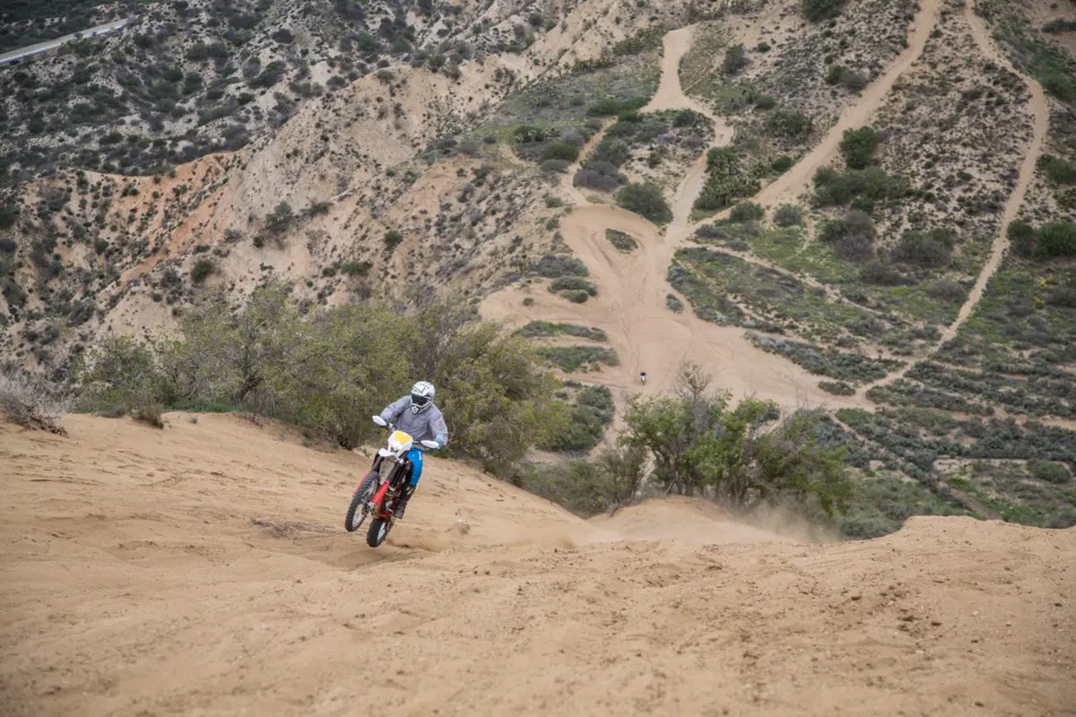 Ride in the USA: nel deserto con le nuove SWM (16)