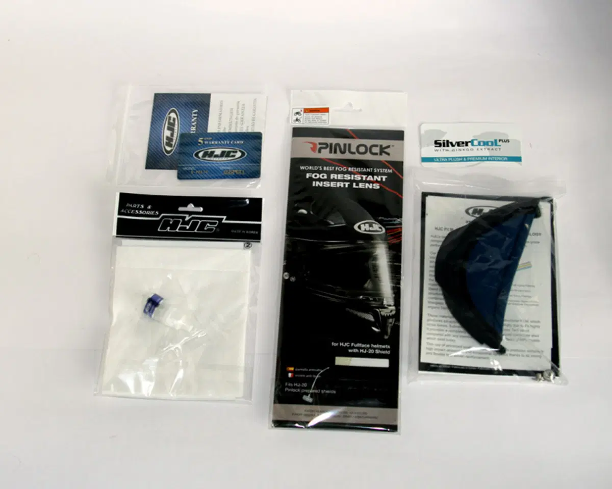 Test caschi. HJC RPHA10