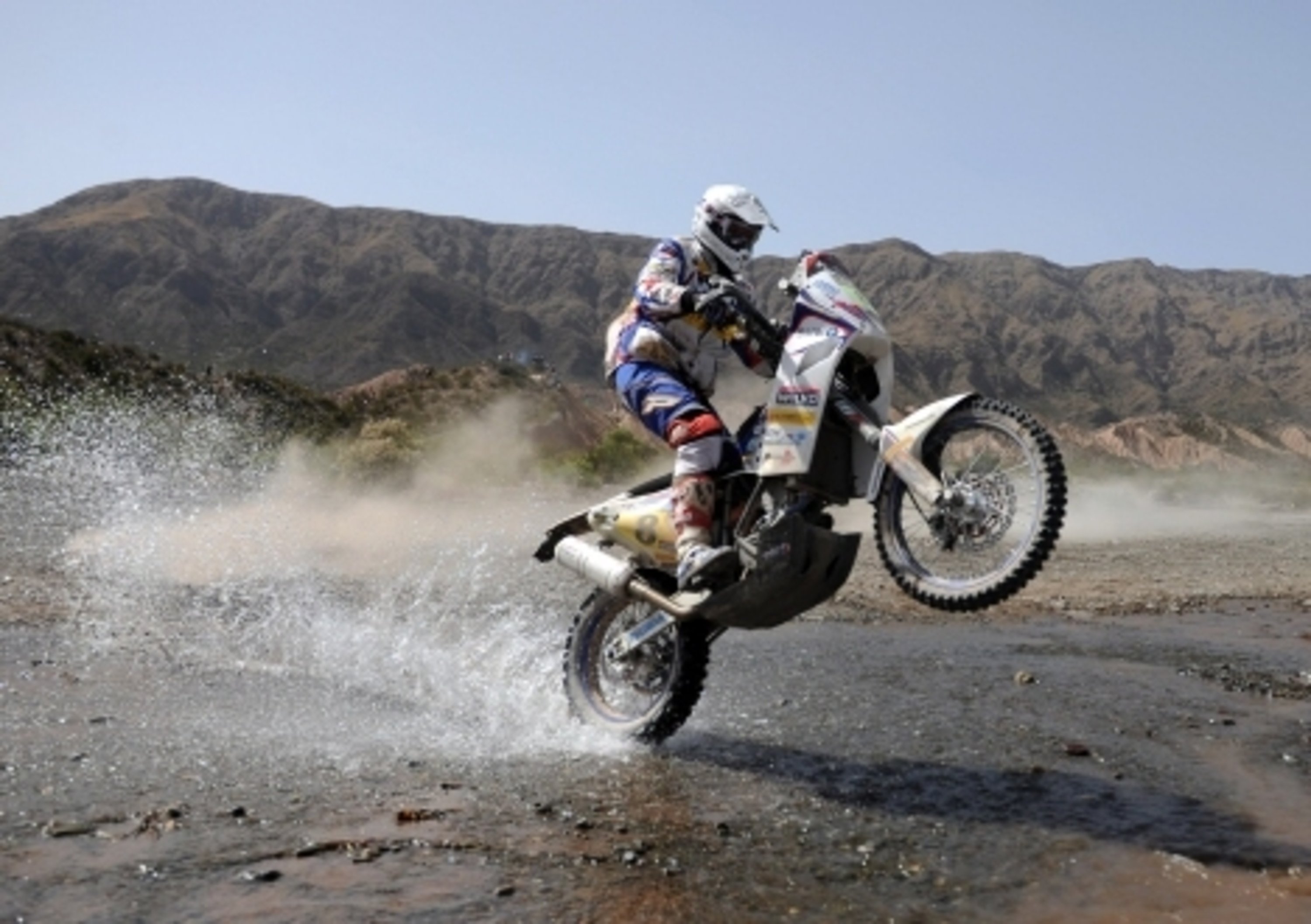 Stephane Peterhansel torna alle corse in moto al Sardegna Rally Race
