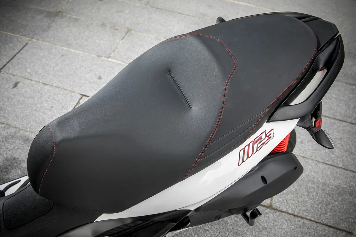 Piaggio MP3 300 HPE, TEST (2)