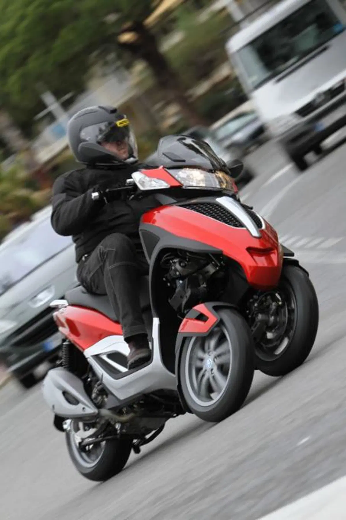 Piaggio MP3 Yourban   (14)