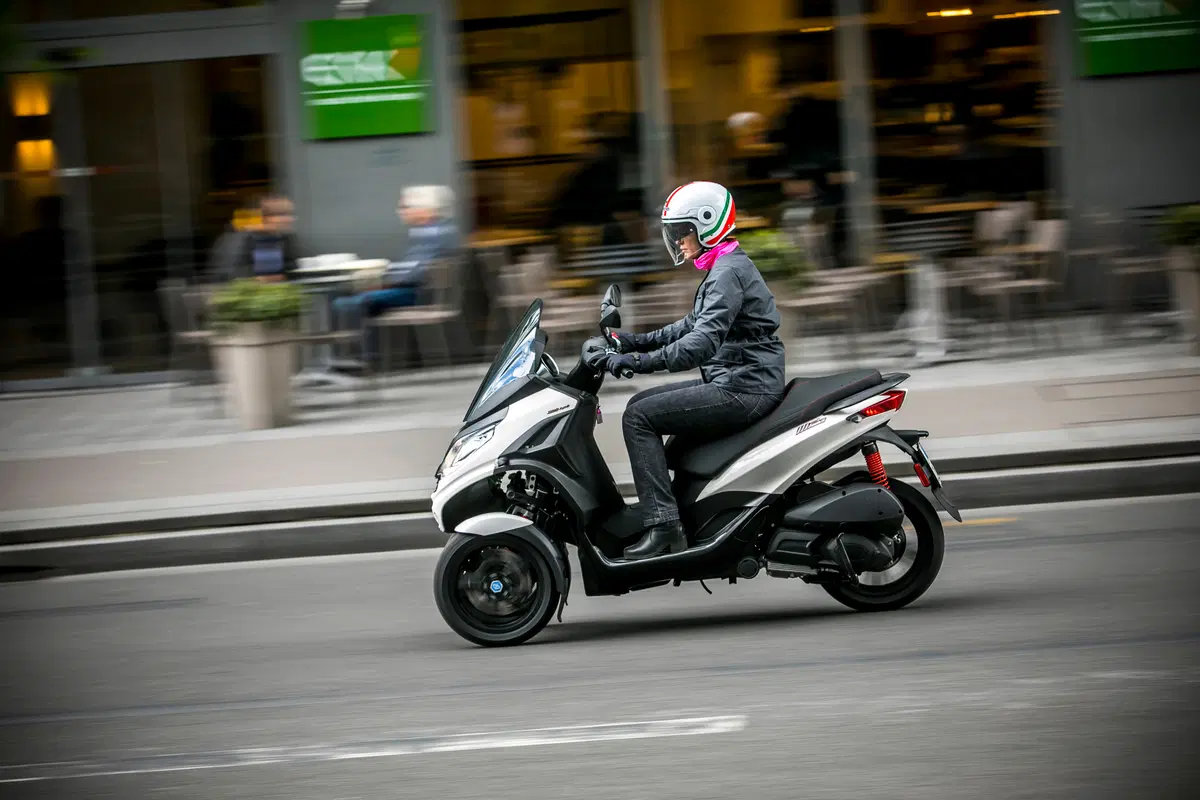 Piaggio MP3 300 HPE Sport, TEST (4)
