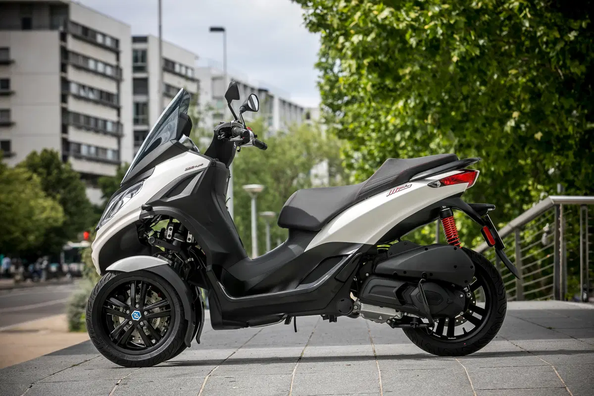 Piaggio MP3 300 HPE Sport, TEST (11)
