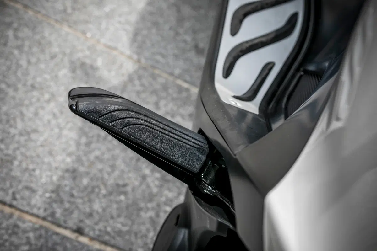 Piaggio MP3 300 HPE Sport, TEST (19)