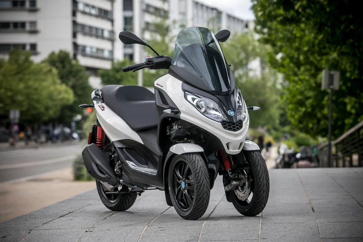 Piaggio MP3 300 HPE Sport, TEST (8)