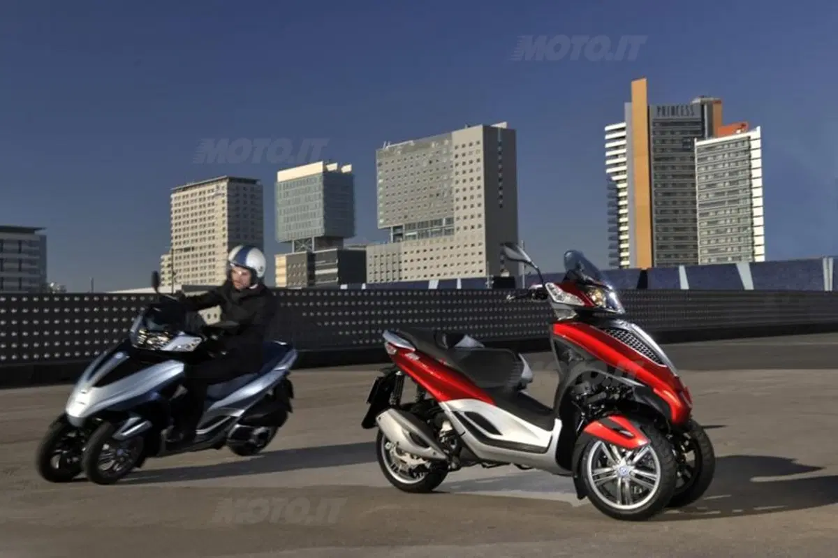 Piaggio MP3 Yourban   (18)