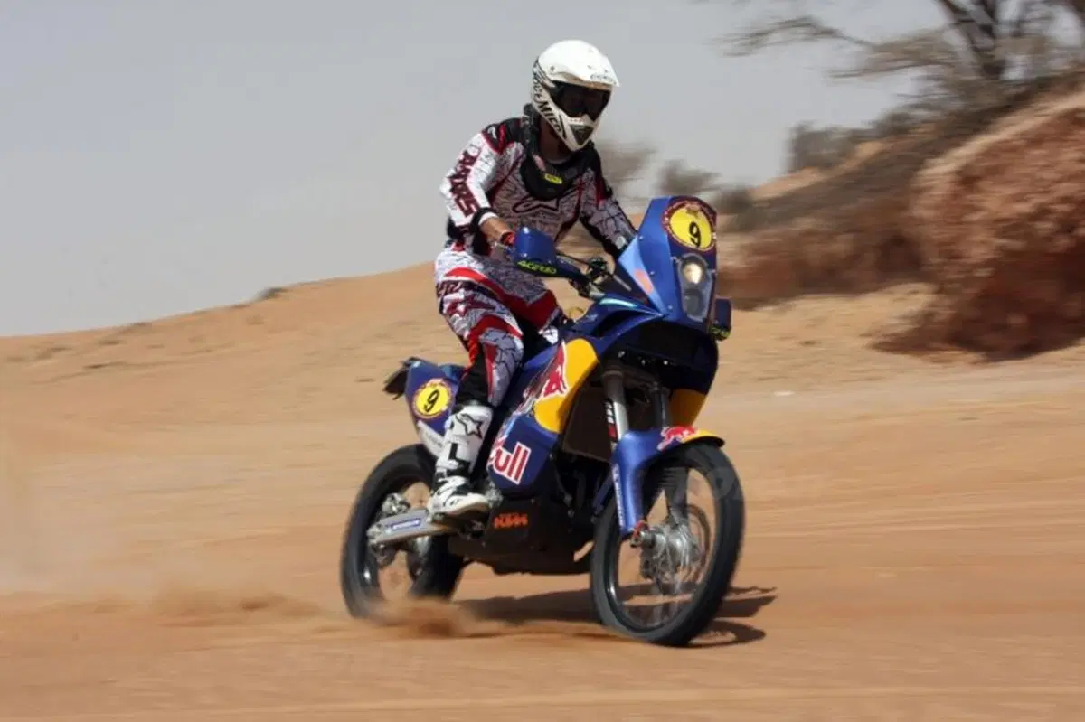KTM 450 Rally  (8)