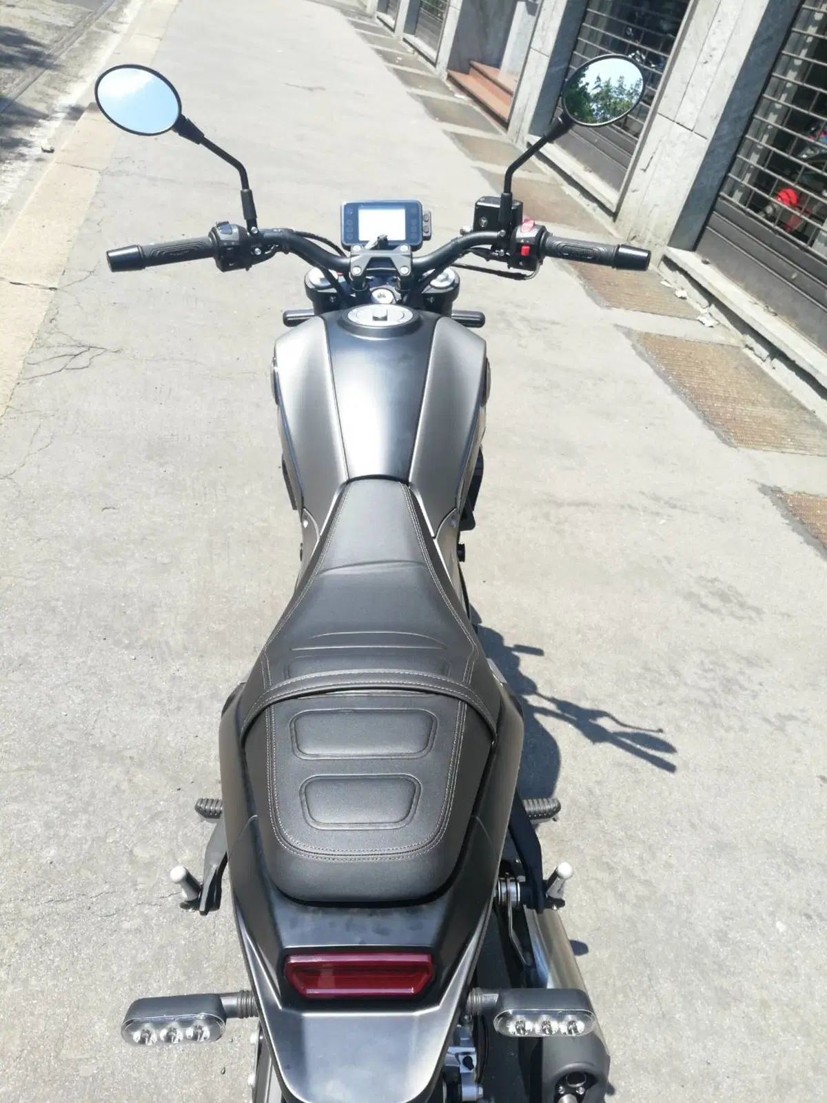 Benelli Leoncino 250 (2021 - 25) (6)