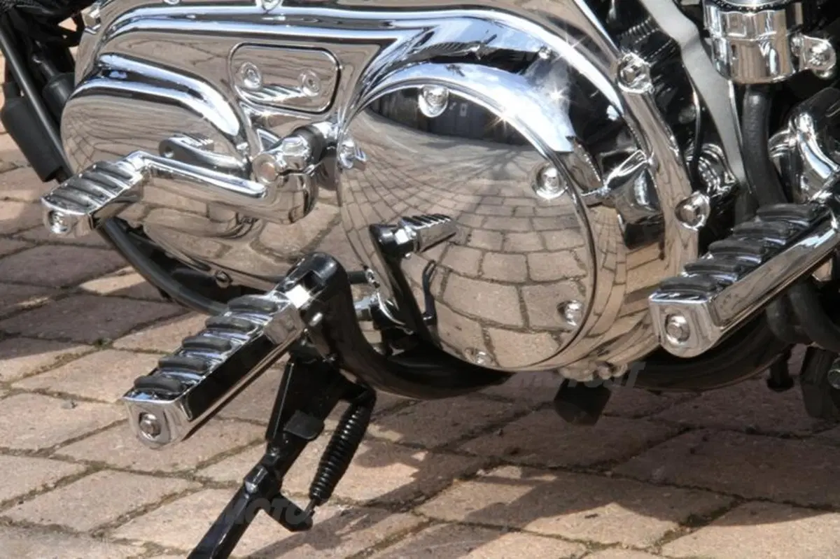 Harley-Davidson 883 Sportster Superlow  (28)