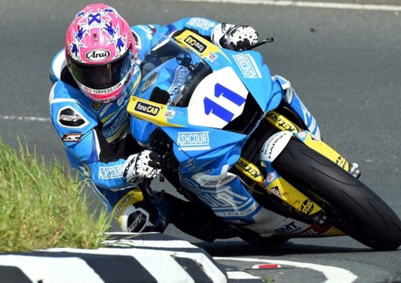 TT 2019, Supersport: Johnston vince Gara-1