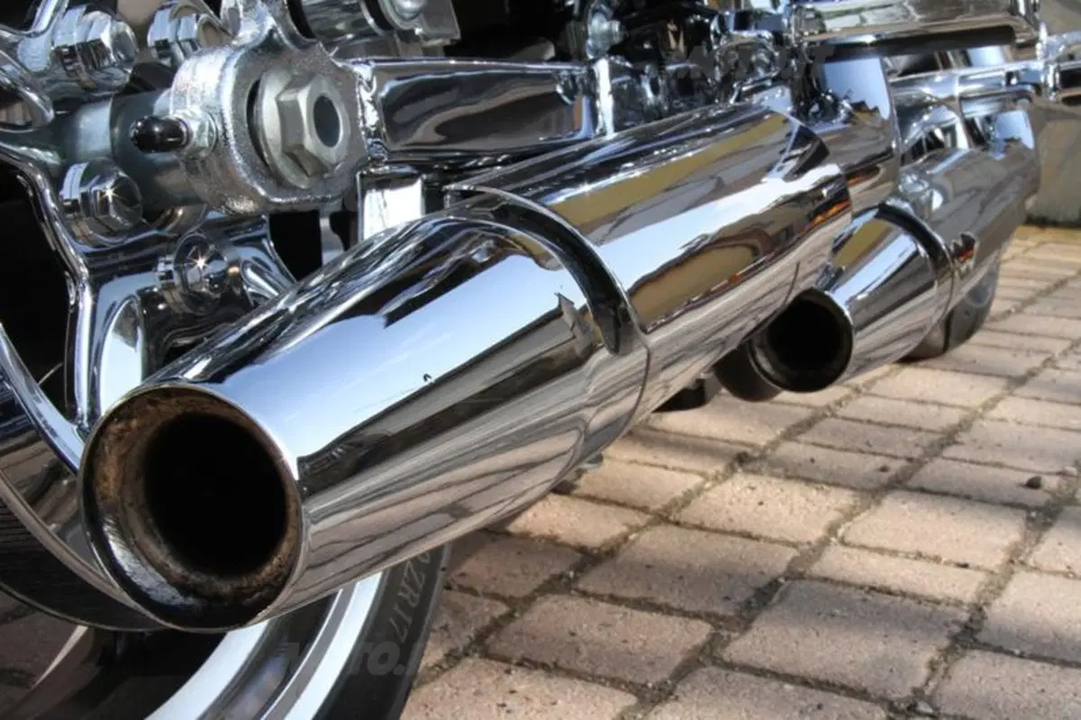 Harley-Davidson 883 Sportster Superlow  (49)