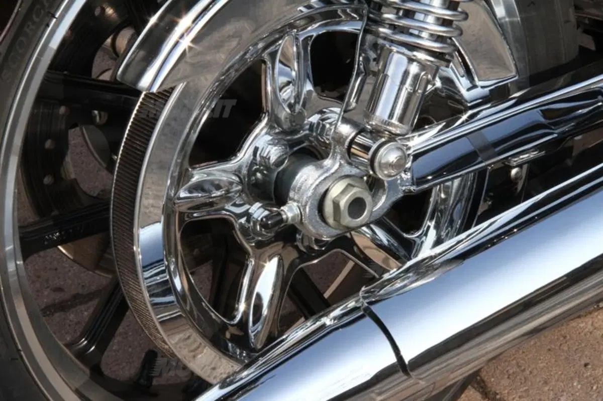 Harley-Davidson 883 Sportster Superlow  (53)
