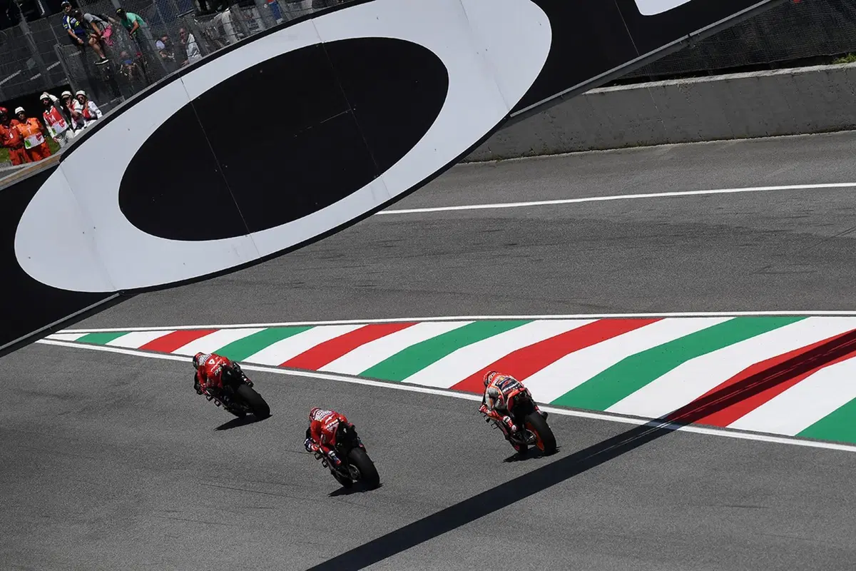 Gallery MotoGP. Le foto più belle del GP del Mugello 2019 (31)