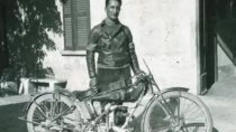 Benelli festeggia i cent&rsquo;anni raccontando la sua storia