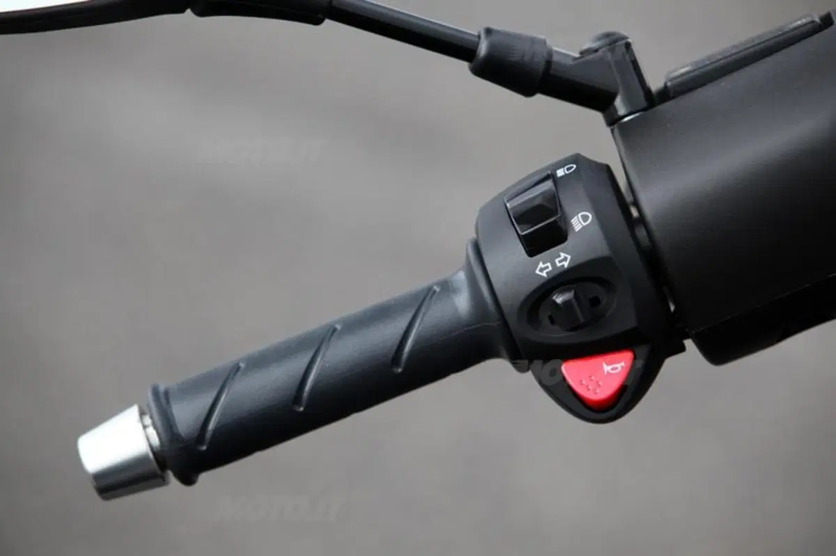Peugeot Citystar 125i e 200i  (17)