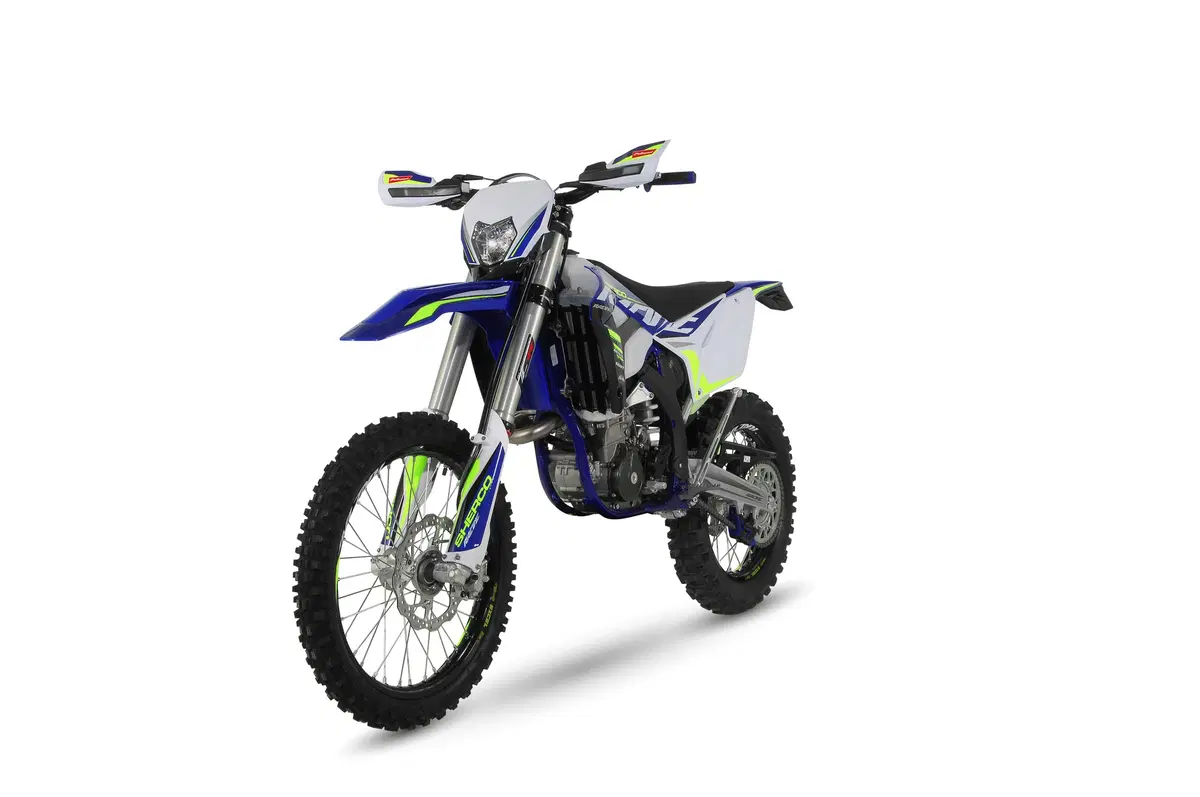 Sherco Enduro 2020 TEST: 125 e 300 2T, 300 4T (Video) (9)