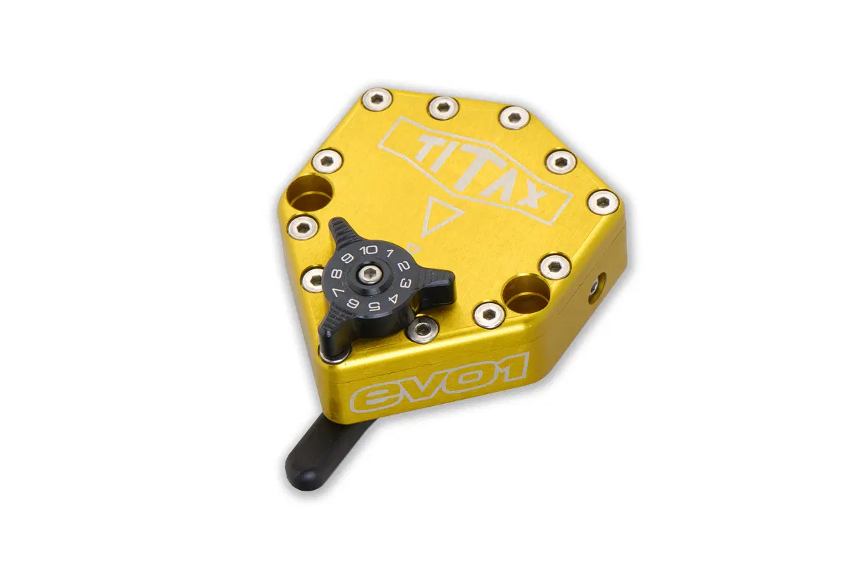 Ammortizzatore di sterzo rotativo Titax da LLS Racing (2)
