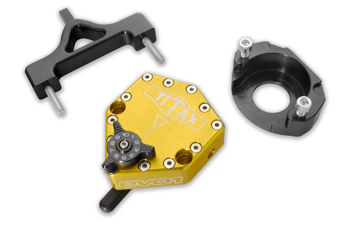 Ammortizzatore di sterzo rotativo Titax da LLS Racing (3)