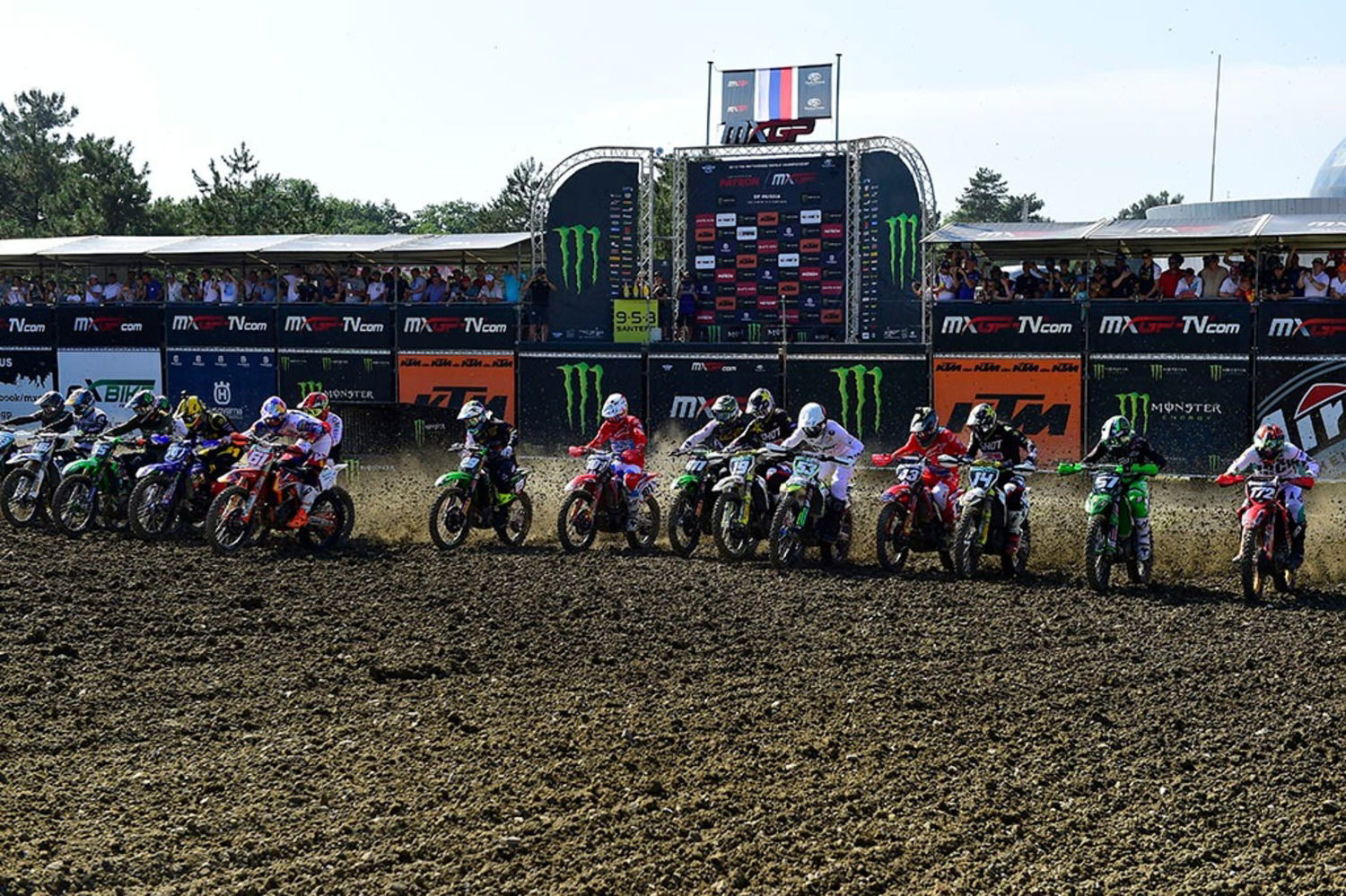 MX 2019. Doppiette di Gajser e Prado in Russia