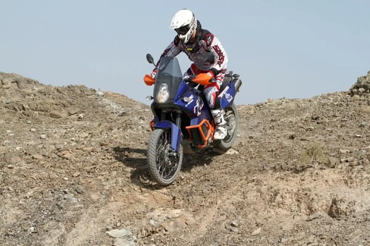 KTM 990 Adventure Dakar  (8)