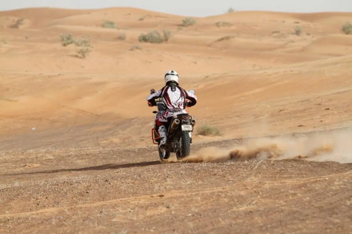 KTM 990 Adventure Dakar  (17)