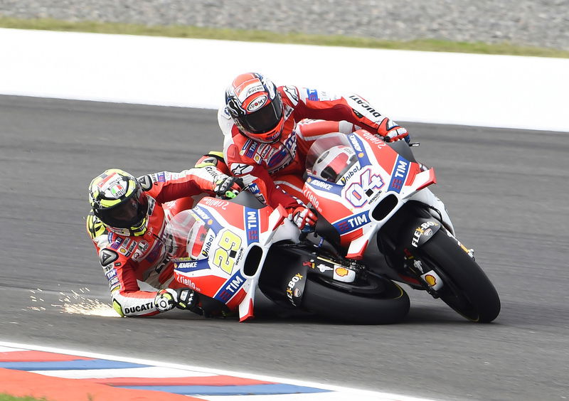 Clamoroso: Pernat svela perch&eacute; Ducati scelse Dovizioso e non Iannone